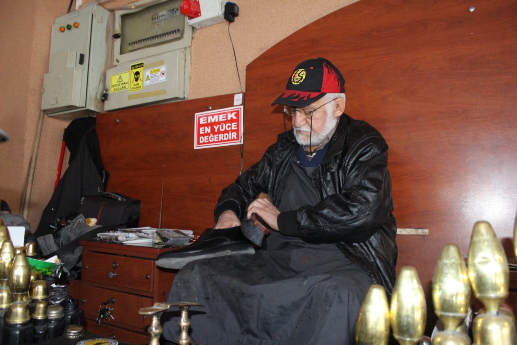 Yolculuğun başladığı yerde, hayata atıldığı ilk meslekle